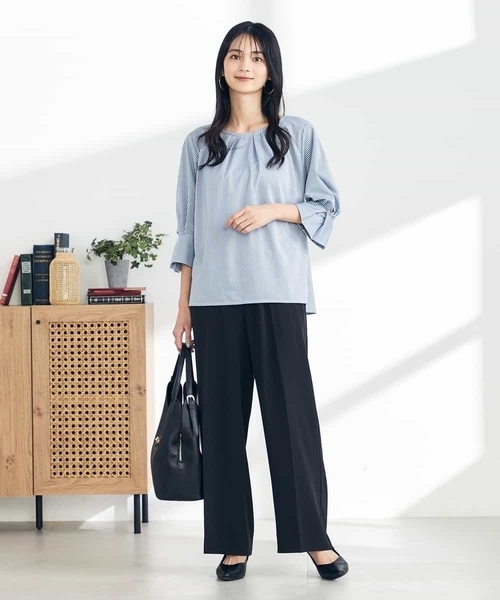 a.v.v(アーヴェヴェ)の「【UVカット/イージーケア】ストライプタックスリーブカットソー(Tシャツ/カットソー・レディース・ブルー/ブラック・34/38/36/42/40)」の4枚目の写真