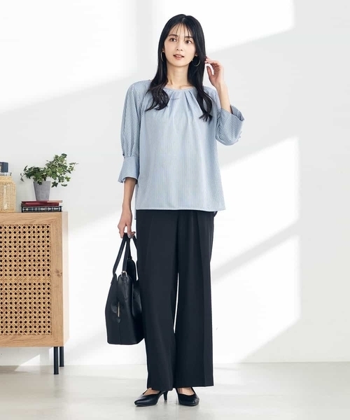 a.v.v(アーヴェヴェ)の「【UVカット/イージーケア】ストライプタックスリーブカットソー(Tシャツ/カットソー・レディース・ブルー/ブラック・34/38/36/42/40)」の5枚目の写真