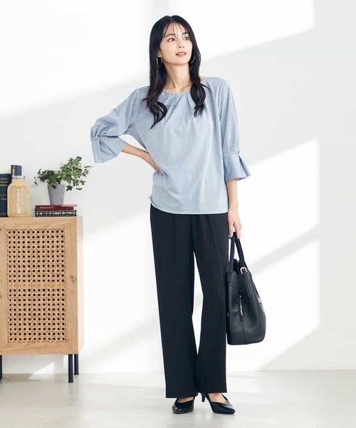 a.v.v(アーヴェヴェ)の「【UVカット/イージーケア】ストライプタックスリーブカットソー(Tシャツ/カットソー・レディース・ブルー/ブラック・34/38/36/42/40)」の7枚目の写真