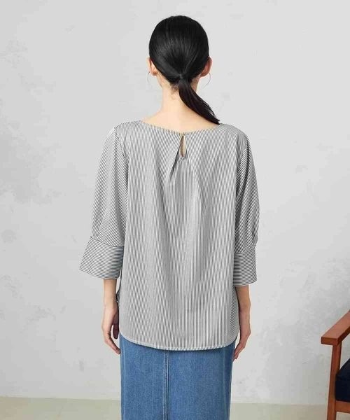 a.v.v(アーヴェヴェ)の「【UVカット/イージーケア】ストライプタックスリーブカットソー(Tシャツ/カットソー・レディース・ブルー/ブラック・34/38/36/42/40)」の15枚目の写真