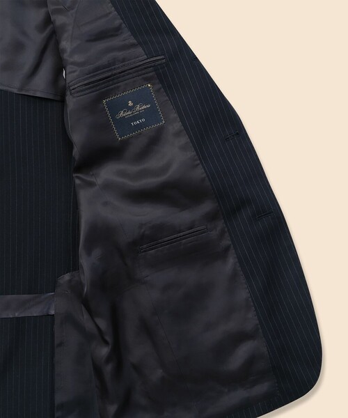 BROOKS BROTHERS(ブルックスブラザーズ)の「ミラクルクリンプウール シャドーストライプ 段返り3釦スーツ TOKYO model(セットアップ・メンズ・チャコール/ネイビー・40REG/42REG/44REG/37SHT/38SHT/40SHT/36SHT)」の22枚目の写真