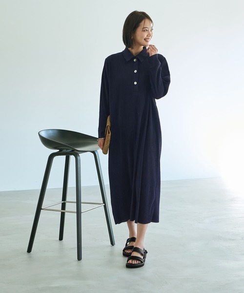 STYLE DELI(スタイルデリ)の「プリーツ加工襟付き長袖ワンピース(ワンピース・レディース・グレー系その他/ネイビー・FREE)」の10枚目の写真