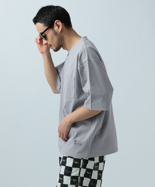 BAYFLOW（ベイフロー）の「【吸水速乾】UMWテック半袖Tシャツ（Tシャツ/カットソー・メンズ・ブラック/オフホワイト/グレー・MEDIUM/LARGE）」の8枚目の写真