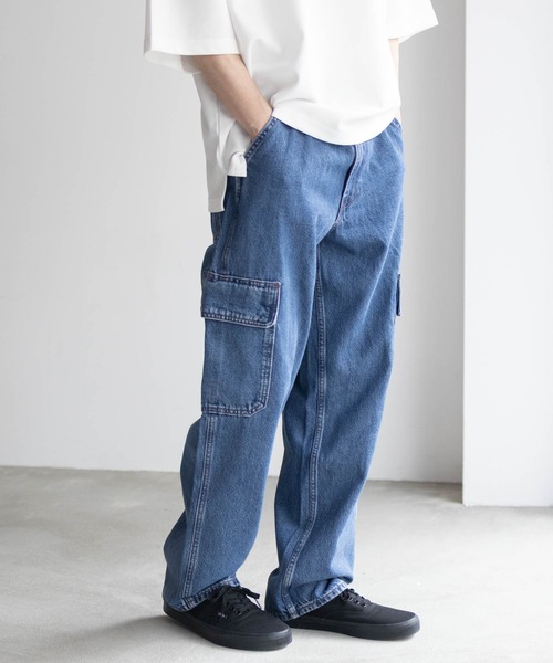 Levi's(リーバイス)の「568 LOOSE CARGO(デニムパンツ・メンズ・ブラック系/ブルー系・32inch/30inch/28inch/34inch)」の4枚目の写真