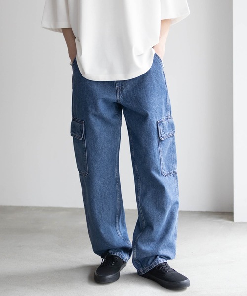Levi's(リーバイス)の「568 LOOSE CARGO(デニムパンツ・メンズ・ブラック系/ブルー系・32inch/30inch/28inch/34inch)」の3枚目の写真