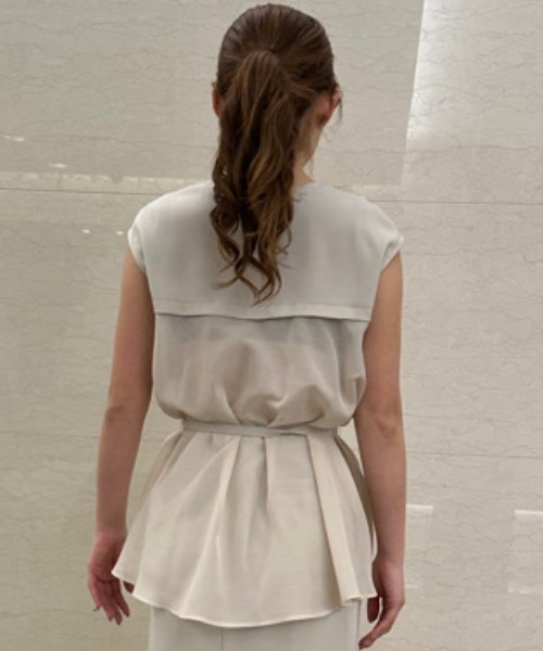 PINKY&DIANNE（ピンキーアンドダイアン）の「◆２WAYストレッチバックシアーブラウス（シャツ/ブラウス・レディース・ベージュ/ブラック・38）」の6枚目の写真