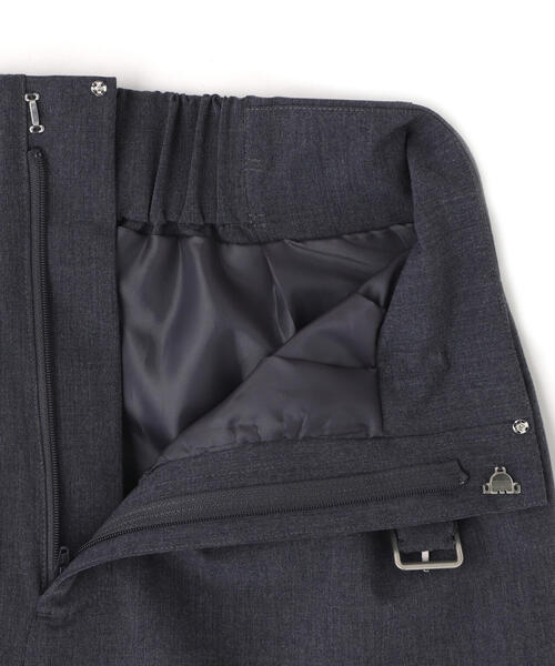 FREE'S MART(フリーズマート)の「◆ベルト付きダブルタックショートパンツ(その他パンツ・レディース・グレー/ブラック・SMALL/MEDIUM)」の4枚目の写真