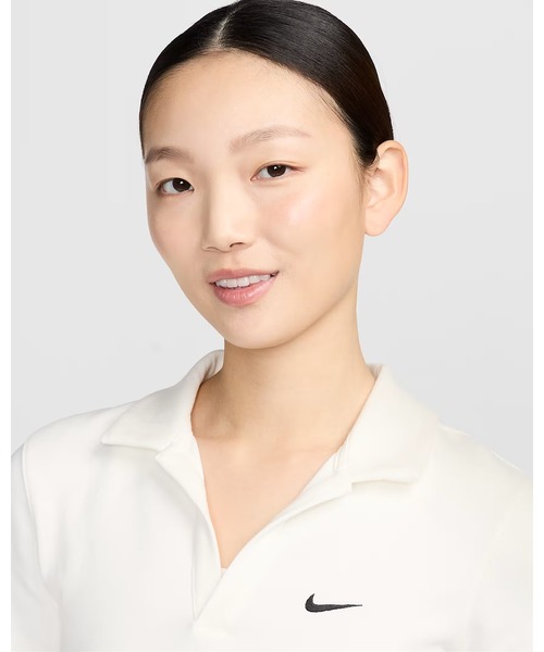 NIKE（ナイキ）の「《NIKEアパレル》ウィメンズ NSW エッセンシャル S/S ポロ（ポロシャツ・レディース・ライトブルー/ブラック×ホワイト/ホワイト系その他/ヘザーグレー/レッド系その他・XL/L/M/S/XS）」の16枚目の写真