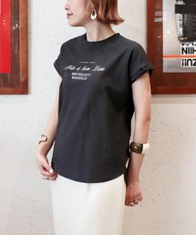 ロールアップスリーブ ロゴTシャツ