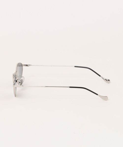 CHARLES & KEITH（チャールズ & キース）の「Jax ジャックス メタルフレームジオメトリックサングラス（サングラス・レディース・シルバー/ゴールド系その他・FREE）」の7枚目の写真