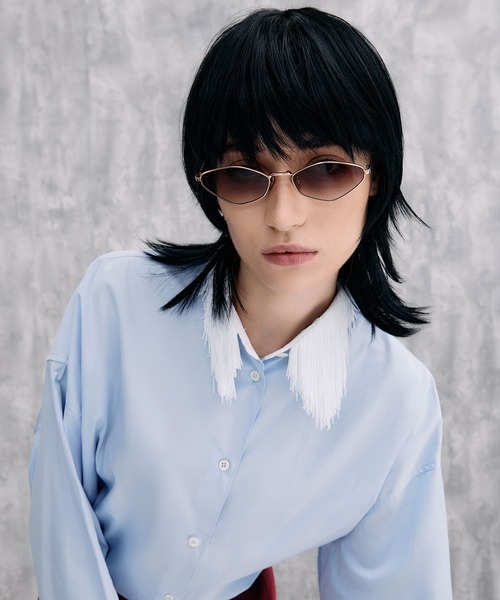CHARLES & KEITH（チャールズ & キース）の「Jax ジャックス メタルフレームジオメトリックサングラス（サングラス・レディース・シルバー/ゴールド系その他・FREE）」の2枚目の写真