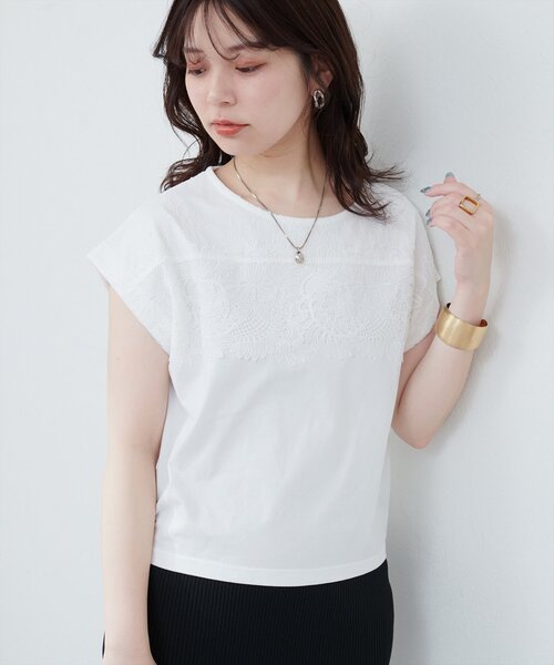natural couture(ナチュラルクチュール)の「レースヨーク切替Tシャツ(Tシャツ/カットソー・レディース・ピンク/ブラック/オフホワイト/ブルー・FREE)」の7枚目の写真