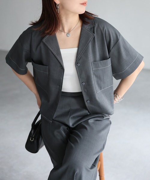 Riberry（リベリー）の「配色ステッチ半袖セットアップ（セットアップ・レディース・チャコールグレー/ベージュ/ブラック・FREE）」の4枚目の写真