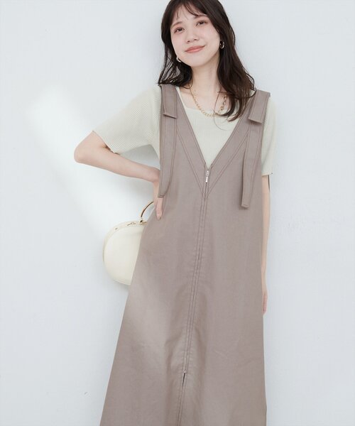 natural couture(ナチュラルクチュール)の「【mamamo】肩リボンデニムライクジャンスカ(ワンピース・レディース・モカ/ブルー/ブラック・FREE)」の20枚目の写真