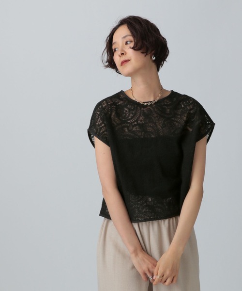 LEPSIM(レプシィム)の「ペイズリー柄刺繍フレンチスリーブ 329507(シャツ/ブラウス・レディース・ブラック/アイボリー・FREE)」の1枚目の写真