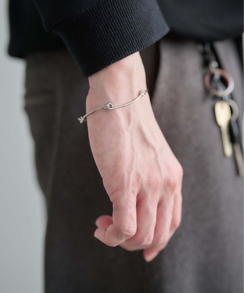 epnok（エプノック）の「クリップブレスレット（ブレスレット・メンズ・シルバー・FREE）」の2枚目の写真