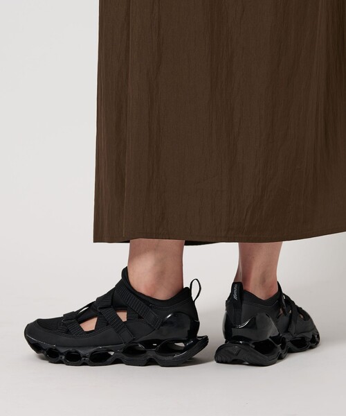 MIZUNO（ミズノ　）の「＜MIZUNO＞WAVE PROPHECY STRAP/スニーカー（スニーカー・レディース・ベージュ/ブラック・25cm/24cm/23.5cm/24.5cm）」の11枚目の写真