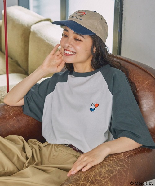 Miffy（ ミッフィー）の「【miffy】別注 ミッフィー & フレンズ アソート グラフィックプリント 半袖Tシャツ（Tシャツ/カットソー・レディース・ブラック系1/ネイビー系1/ネイビー系2/グレー系/ブラック系/ネイビー系・FREE）」の13枚目の写真