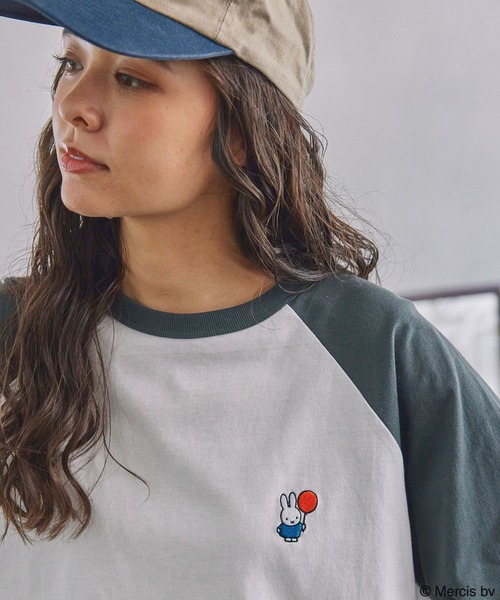 Miffy（ ミッフィー）の「【miffy】別注 ミッフィー & フレンズ アソート グラフィックプリント 半袖Tシャツ（Tシャツ/カットソー・レディース・ブラック系1/ネイビー系1/ネイビー系2/グレー系/ブラック系/ネイビー系・FREE）」の16枚目の写真