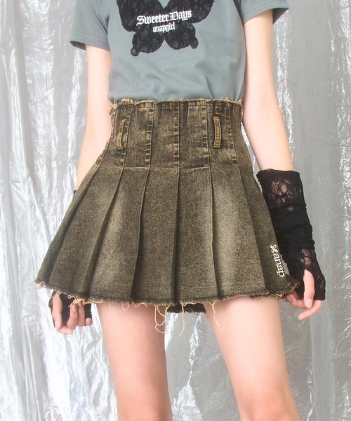 ANAP GｉRL（アナップガール）の「クラッシュ デニム プリーツ スカート【キッズお揃い】（スカート・キッズ・ブルー/ブラック/ブラウン・M/S/XS）」の2枚目の写真