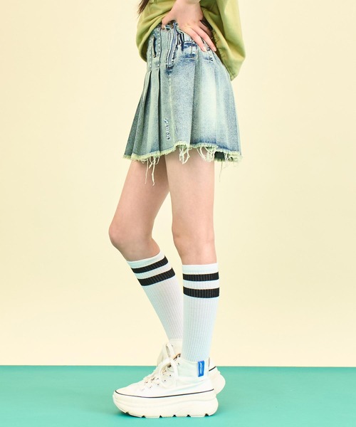 ANAP GｉRL（アナップガール）の「クラッシュ デニム プリーツ スカート【キッズお揃い】（スカート・キッズ・ブルー/ブラック/ブラウン・M/S/XS）」の18枚目の写真