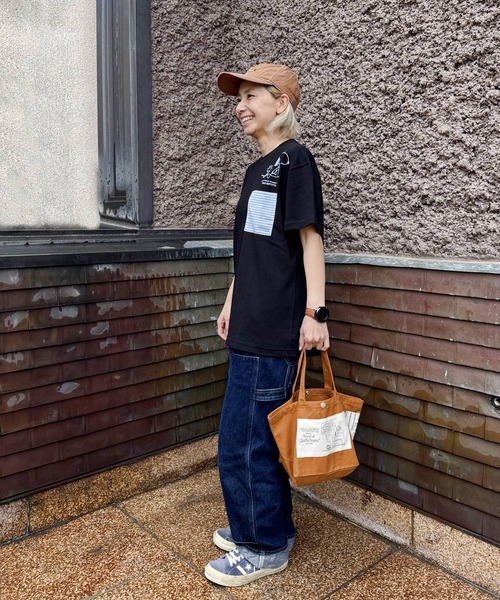 SNOOPY×OLD BETTY'S（スヌーピーカケルオールドベティーズ）の「スヌーピー【SNOOPY】O/E Heavy Weight 1Pocket T-shirts（Tシャツ/カットソー・レディース・ホワイト/ブラック・S/M/XL/L）」の7枚目の写真