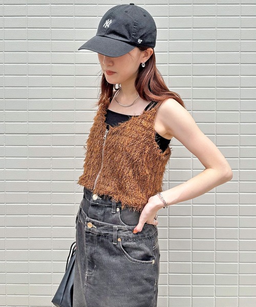 ISOOK(アイスー)の「【ISOOK / アイスー】天竺カップ付きダブルストラップキャミ / ベアキャミソール ブラトップ インナーキャミ 2本ストラップ タンクトップ インナー ホワイト ブラック ブラウン 白 黒 茶 ZOZOTOWN限定(キャミソール・レディース・ブラック/ホワイト/ブラウン・FREE)」の20枚目の写真