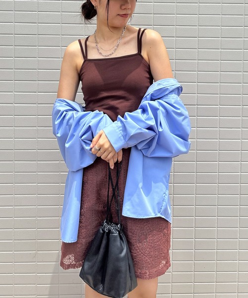 ISOOK(アイスー)の「【ISOOK / アイスー】天竺カップ付きダブルストラップキャミ / ベアキャミソール ブラトップ インナーキャミ 2本ストラップ タンクトップ インナー ホワイト ブラック ブラウン 白 黒 茶 ZOZOTOWN限定(キャミソール・レディース・ブラック/ホワイト/ブラウン・FREE)」の12枚目の写真