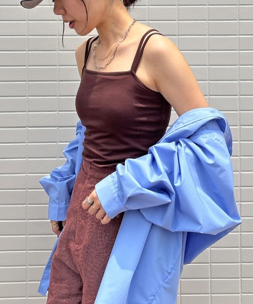 ISOOK(アイスー)の「【ISOOK / アイスー】天竺カップ付きダブルストラップキャミ / ベアキャミソール ブラトップ インナーキャミ 2本ストラップ タンクトップ インナー ホワイト ブラック ブラウン 白 黒 茶 ZOZOTOWN限定(キャミソール・レディース・ブラック/ホワイト/ブラウン・FREE)」の13枚目の写真