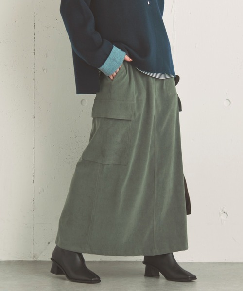 Doux archives（ドゥアルシーヴ）の「フェイクスエードカーゴスカート（スカート・レディース・モカ/チャコールグレー/カーキ・38）」の2枚目の写真