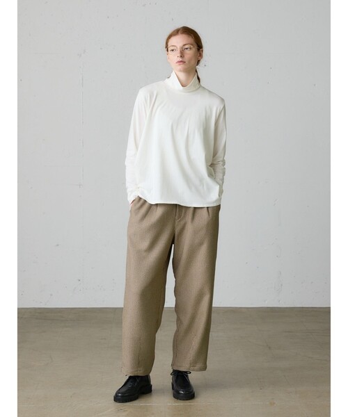 MidiUmi（ミディウミ）の「MidiUmi ハイネックフレアプルオーバー（Tシャツ/カットソー・レディース・ライトグレー/グレー/オフホワイト/ブラック・FREE）」の9枚目の写真