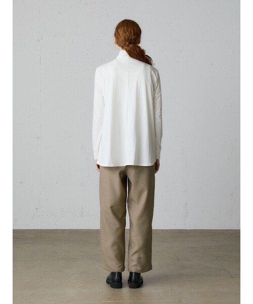 MidiUmi（ミディウミ）の「MidiUmi ハイネックフレアプルオーバー（Tシャツ/カットソー・レディース・ライトグレー/グレー/オフホワイト/ブラック・FREE）」の11枚目の写真