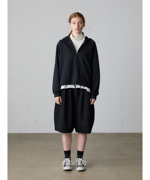 MidiUmi（ミディウミ）の「MidiUmi ハイネックフレアプルオーバー（Tシャツ/カットソー・レディース・ライトグレー/グレー/オフホワイト/ブラック・FREE）」の15枚目の写真