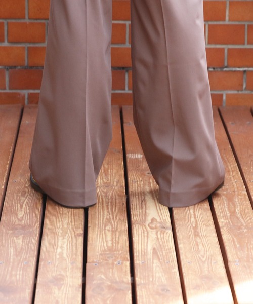 ８(eight)（エイト）の「センタープレスフレアスラックス（スラックス・メンズ・アッシュブラウン/ダークネイビー・マルチサイズ）」の13枚目の写真