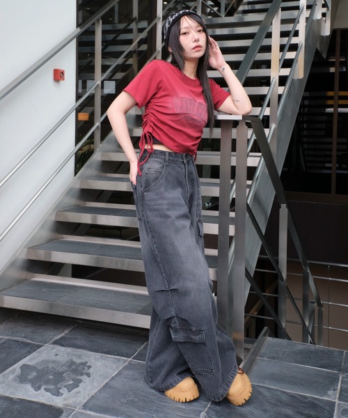 WEGO（ウィゴー）の「WEGO/スプレーロゴドロストちびT（Tシャツ/カットソー・レディース・スミクロ/グレー/レッド・FREE）」の6枚目の写真