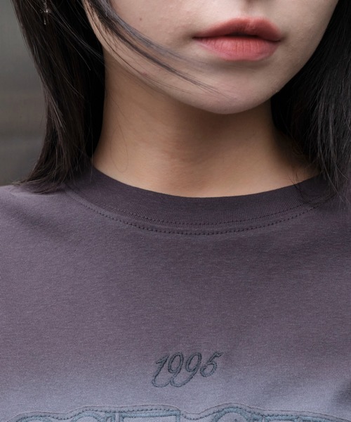 WEGO（ウィゴー）の「WEGO/スプレーロゴドロストちびT（Tシャツ/カットソー・レディース・スミクロ/グレー/レッド・FREE）」の9枚目の写真