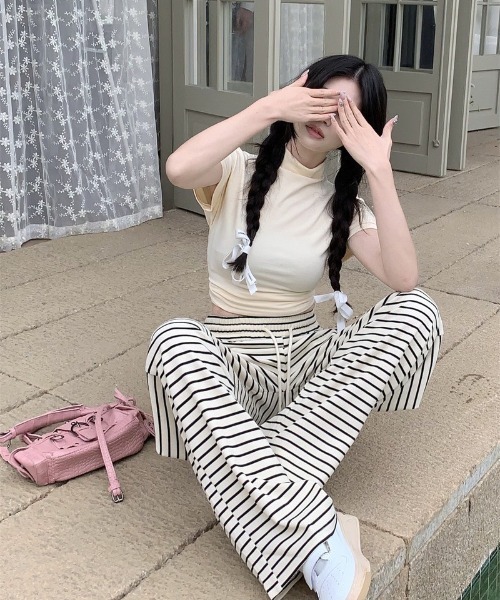 UP START(アップスタート)の「【LAMPOON】ボーダーワイドパンツ(その他パンツ・レディース・ブラック/ホワイト・MEDIUM/LARGE/SMALL)」の3枚目の写真