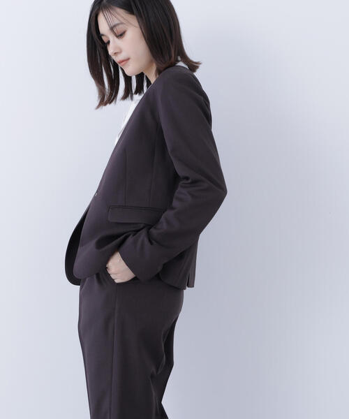 NATURAL BEAUTY BASIC(ナチュラルビューティーベーシック)の「◇パウダリーツイルセットアップシリーズ ノーカラージャケット(ノーカラージャケット・レディース・チャコールグレー/ダークブラウン・LARGE/MEDIUM/SMALL)」の18枚目の写真