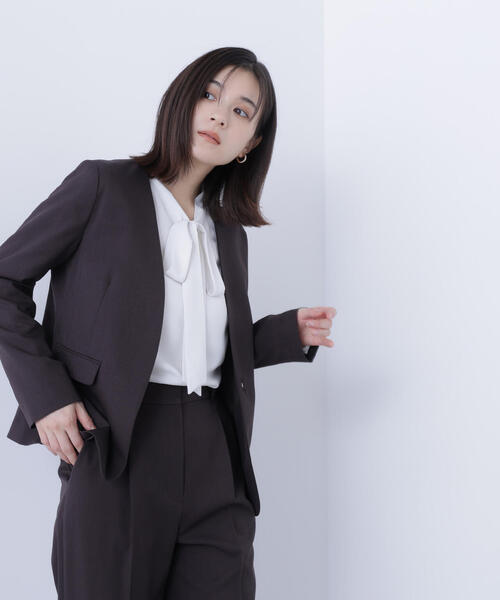 【ナチュラルビューティーベーシック】ノーカラージャケット パンツ セットアップM セットアップノーカラージャケット（ノーカラージャケット
