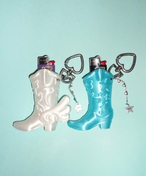 EVERYTHINGS（エブリシングス）の「【EVERYTHINGS】Winged Boots Lighter Hplder / 【エブリシングス】ウィングブーツライターケースキーリング（キーホルダー・レディース・ホワイト・ONE SIZE）」の9枚目の写真