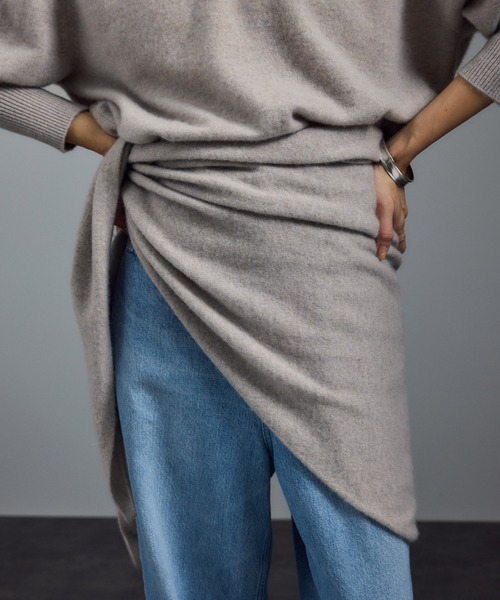 SALON adam et rope'（サロン アダム エ ロペ）の「カシミヤストール［セットアップ対応］（ストール/ショール・レディース・チャコールグレー/イエロー系その他/ベージュ系その他・FREE）」の3枚目の写真