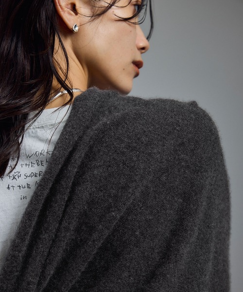 SALON adam et rope'（サロン アダム エ ロペ）の「カシミヤストール［セットアップ対応］（ストール/ショール・レディース・チャコールグレー/イエロー系その他/ベージュ系その他・FREE）」の12枚目の写真