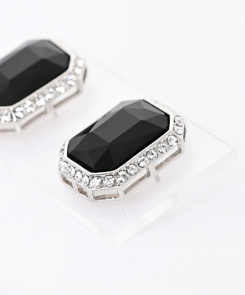 Narcissus（ナルシス）の「ビジュースクエアピアス　ブラックビジュー　オケージョン　パーティー（ピアス（両耳用）・レディース・ブラック/シルバー・FREE）」の8枚目の写真