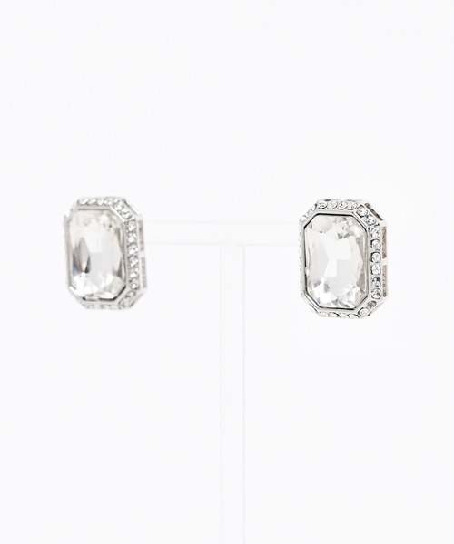 Narcissus（ナルシス）の「ビジュースクエアピアス　ブラックビジュー　オケージョン　パーティー（ピアス（両耳用）・レディース・ブラック/シルバー・FREE）」の10枚目の写真