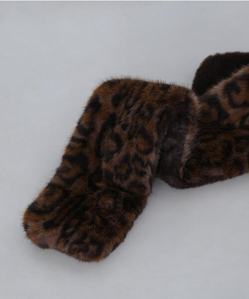 NATURAL BEAUTY BASIC（ナチュラルビューティーベーシック）の「◇フェイクファーティペット（ストール/ショール・レディース・ホワイト系その他/ダークブラウン/ブラウン/オフホワイト・FREE）」の6枚目の写真