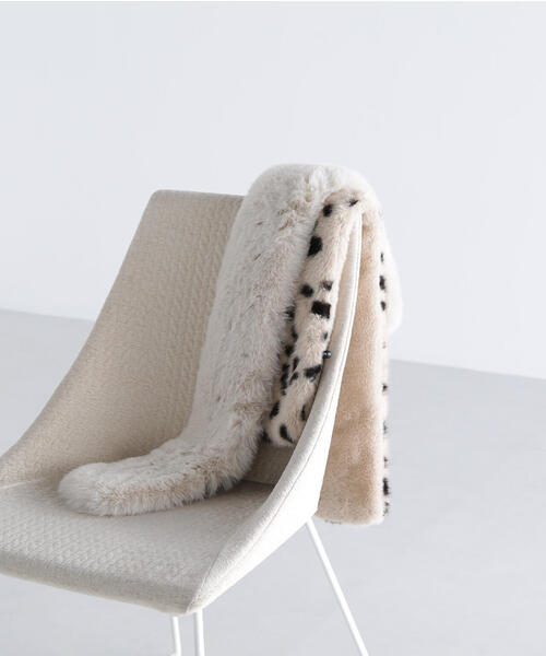 NATURAL BEAUTY BASIC（ナチュラルビューティーベーシック）の「◇フェイクファーティペット（ストール/ショール・レディース・ホワイト系その他/ダークブラウン/ブラウン/オフホワイト・FREE）」の2枚目の写真