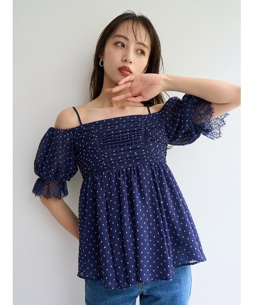 【yuuuuna @値下げします♪】SNIDELチュニック・カチューシャ サテンボリュームカチューシャ(BLACK) | すべての商品 | UN MINOU