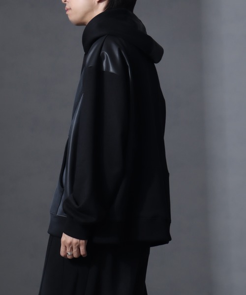 welise（ウェライズ）の「【welise/ウェライズ】PUレザー×スウェット ダブルヴィンテージ加工 リメイクライクショートジップアップパーカー（パーカー・メンズ・チャコールグレー/ブラック/ブラウン・S/M/L）」の9枚目の写真