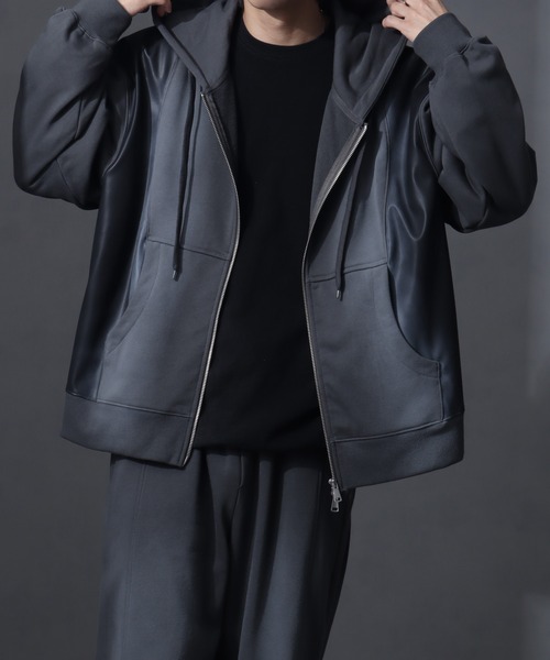 welise（ウェライズ）の「【welise/ウェライズ】PUレザー×スウェット ダブルヴィンテージ加工 リメイクライクショートジップアップパーカー（パーカー・メンズ・チャコールグレー/ブラック/ブラウン・S/M/L）」の14枚目の写真