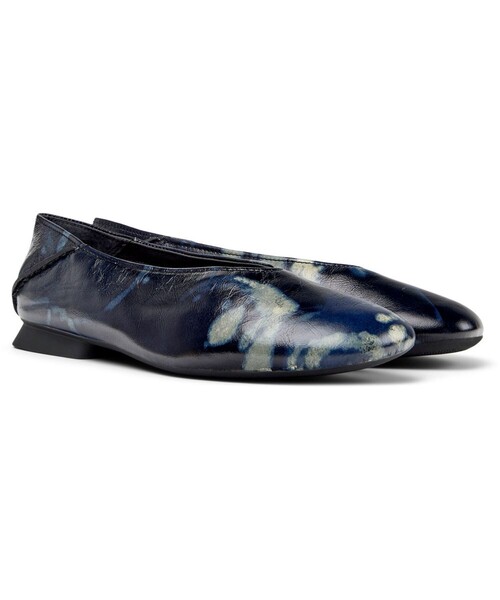 CAMPER（カンペール）の「[カンペール] CASI MYRA / フラットシューズ（パンプス・レディース・ブラック・25.0cm/23.0cm/23.5cm/25.5cm/24.0cm/22.5cm）」の2枚目の写真
